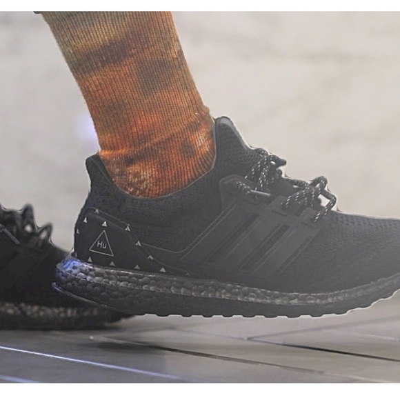 Adidas Ultraboost 20 “All Black” Pharrell Williams GUC Men Size 13 - Picture 2 of 10